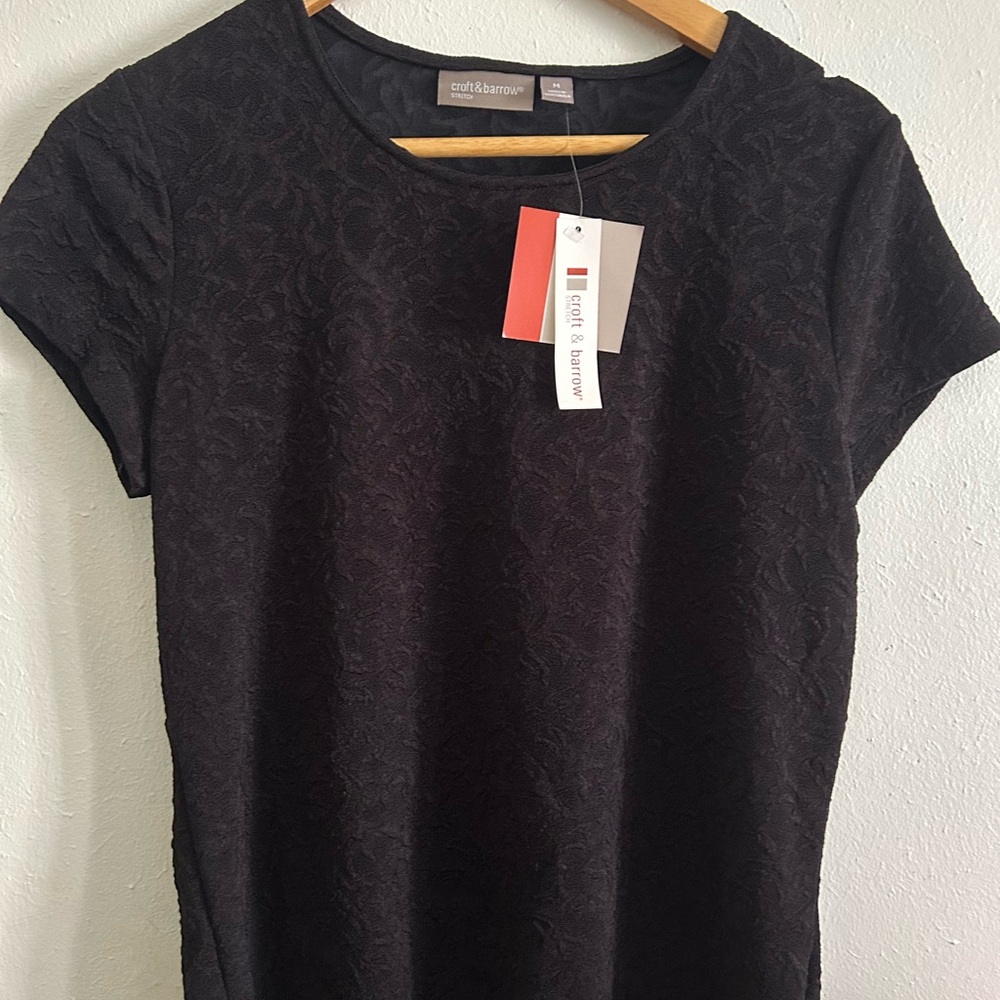 croft & barrow Elegant Black Short Sleeve Top